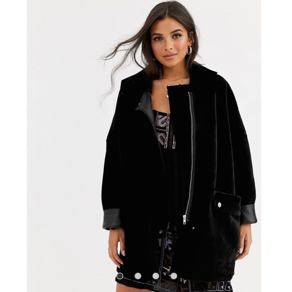 NWOT Free People Lindsay Faux Sherpa Black Coat Women’s Sz Medium
